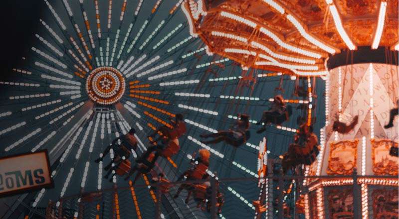 Fairground lights Go To Market